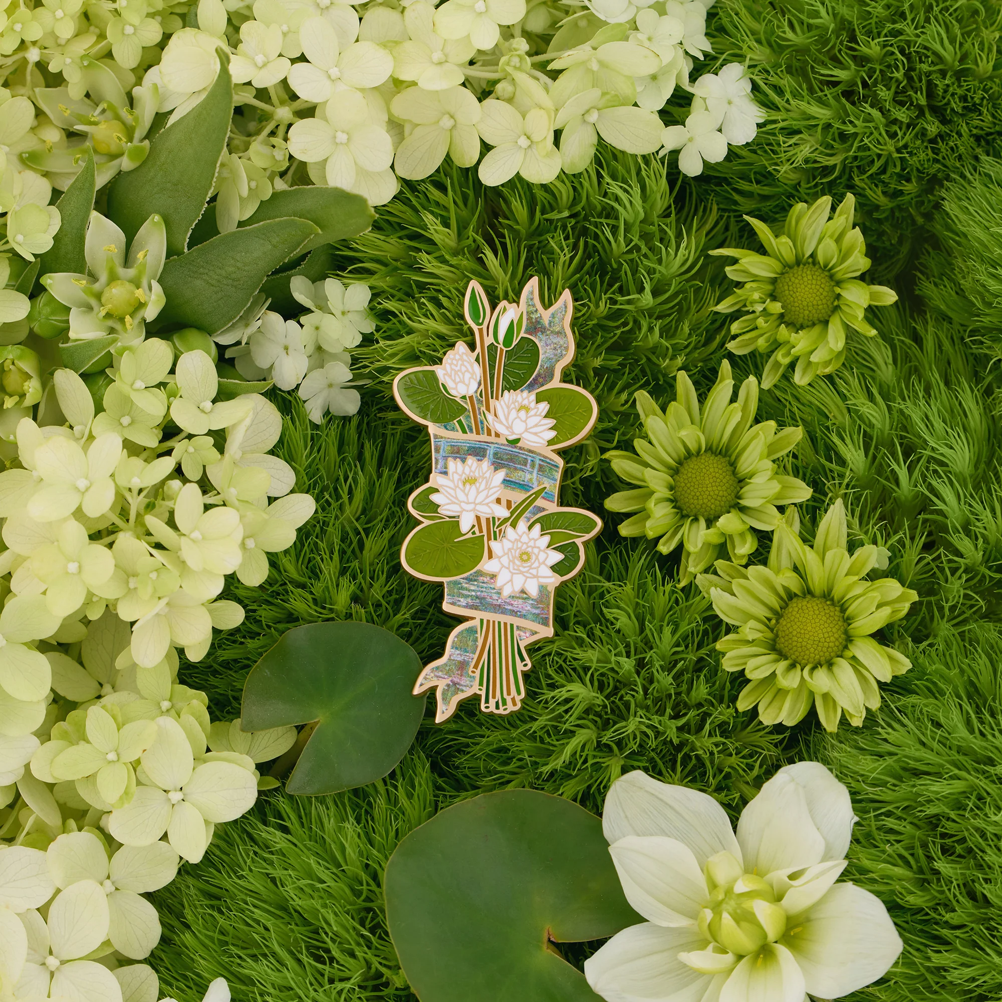 daparo Enamel Pins "Monet's Water Lily Pond"