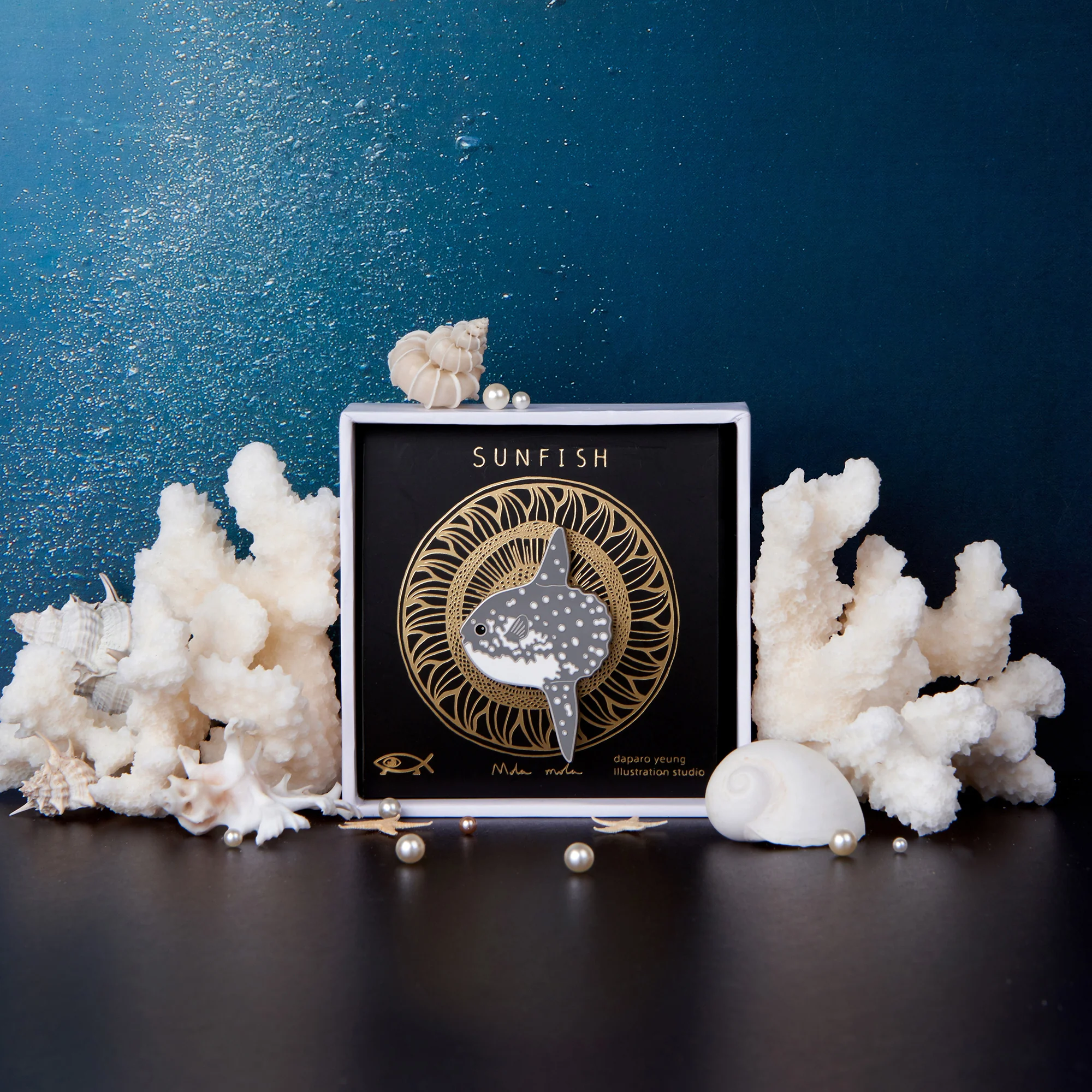 daparo Enamel Pins "Sunfish & Moonfish" - Image 3