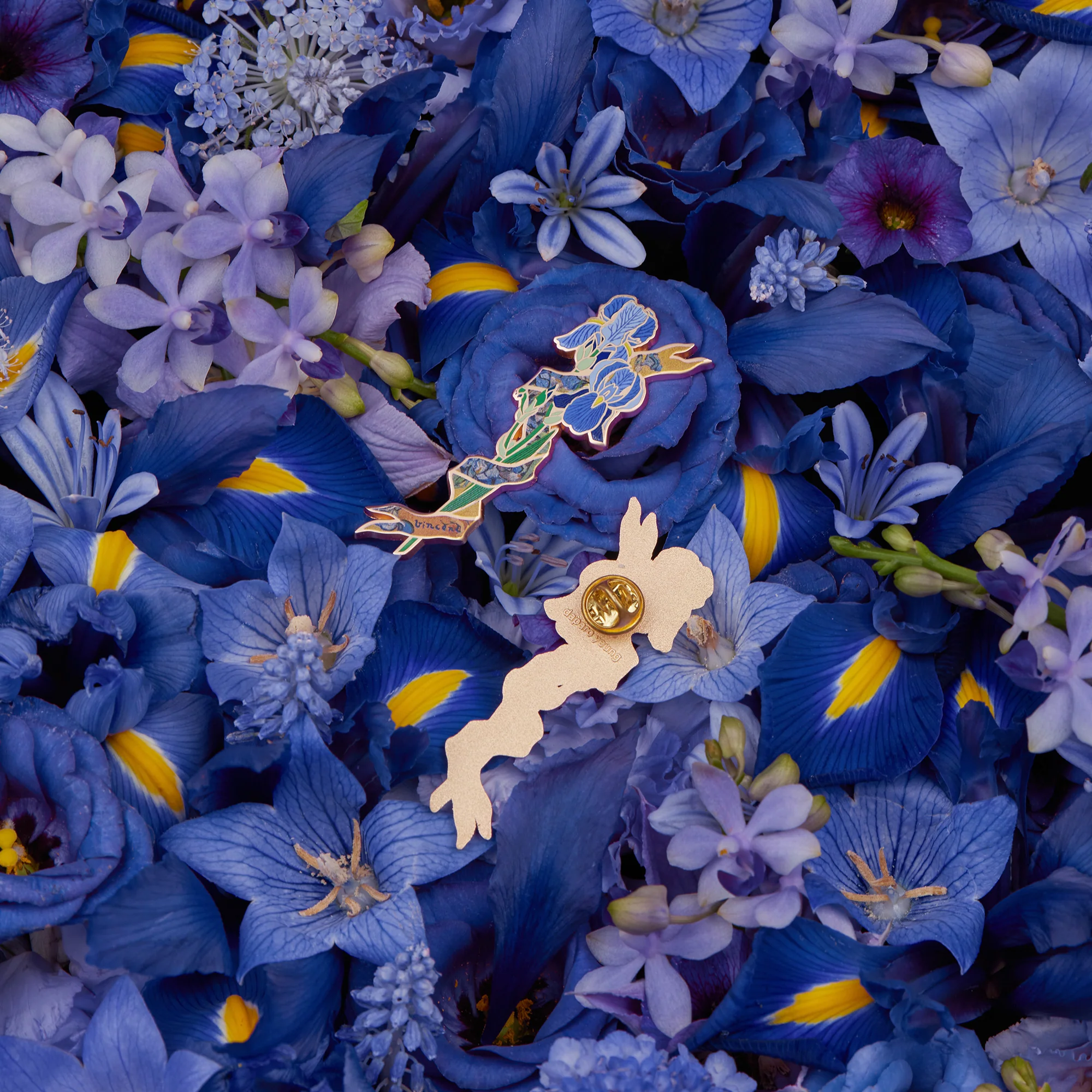 daparo Enamel Pins "Vincent's Garden" - Image 5