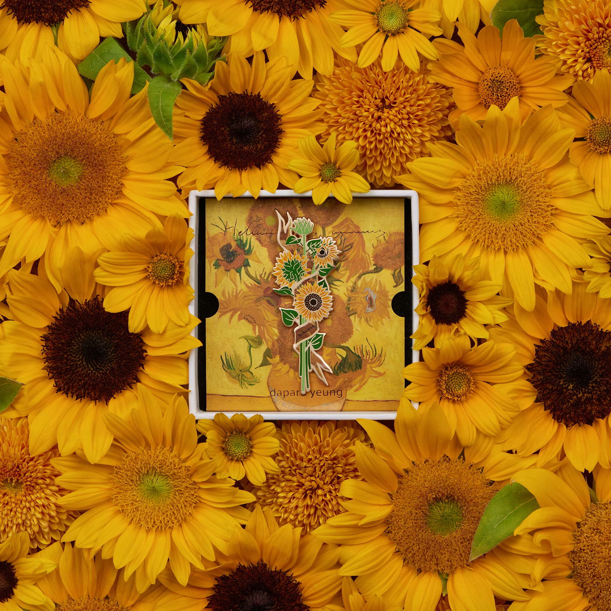 daparo Enamel Pins "Vincent's Garden" - Image 9