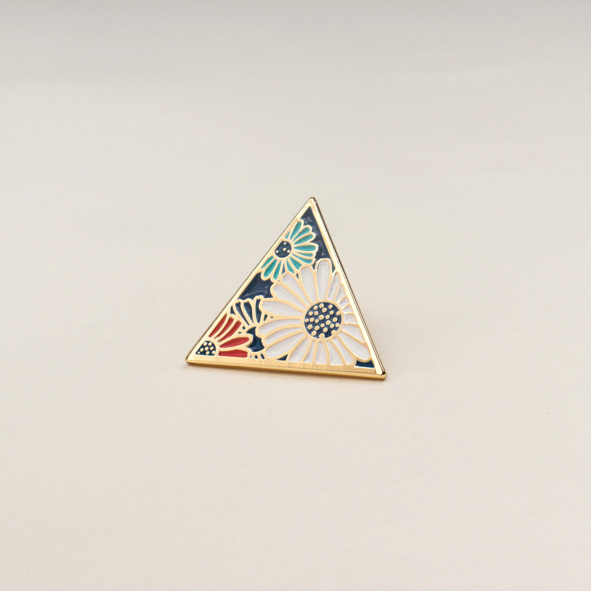 Fanli Enamel Pins "Little Daisy" - Image 2