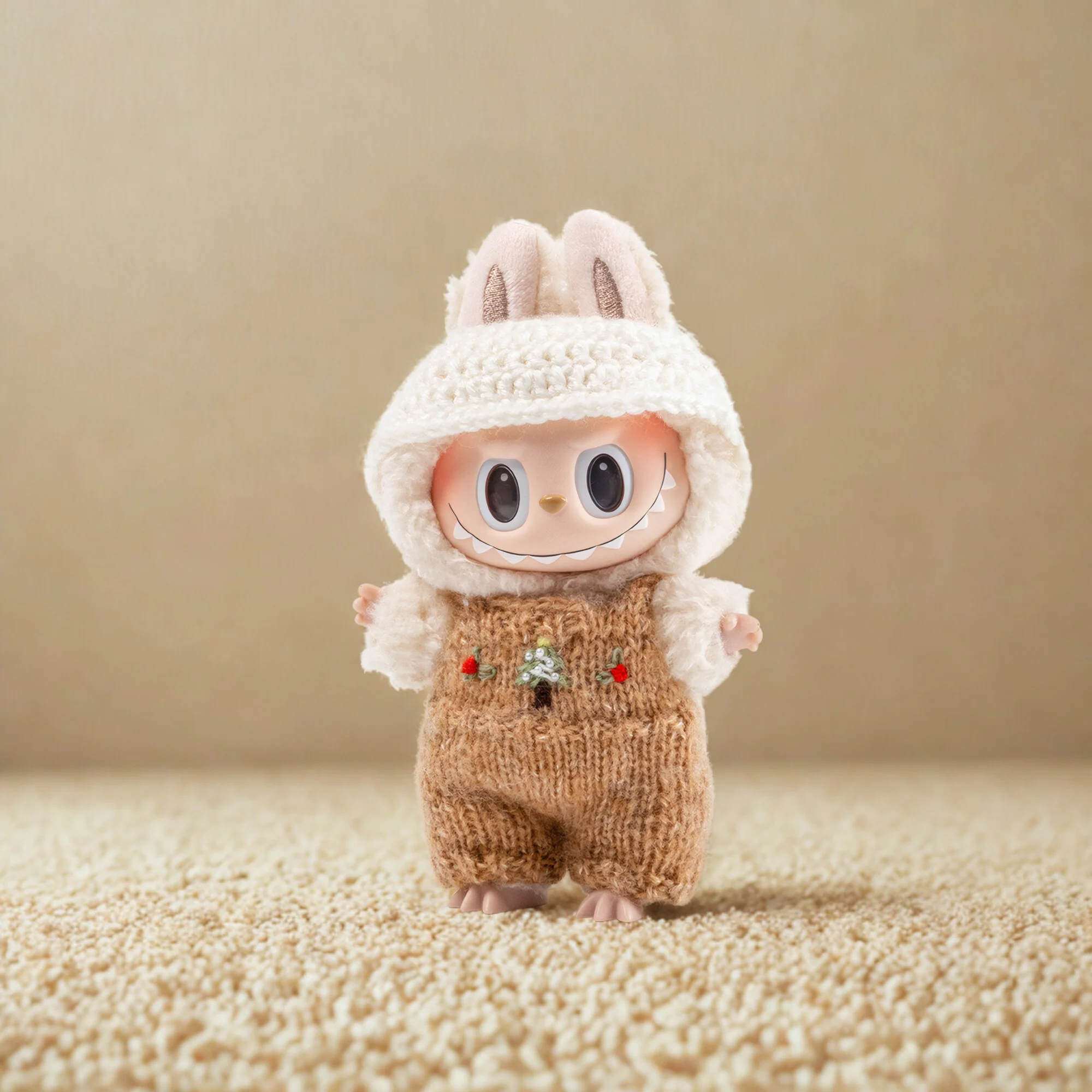 Handmade Clothes for Labubu & 15-17 cm Dolls "Winter Mode" - Image 6
