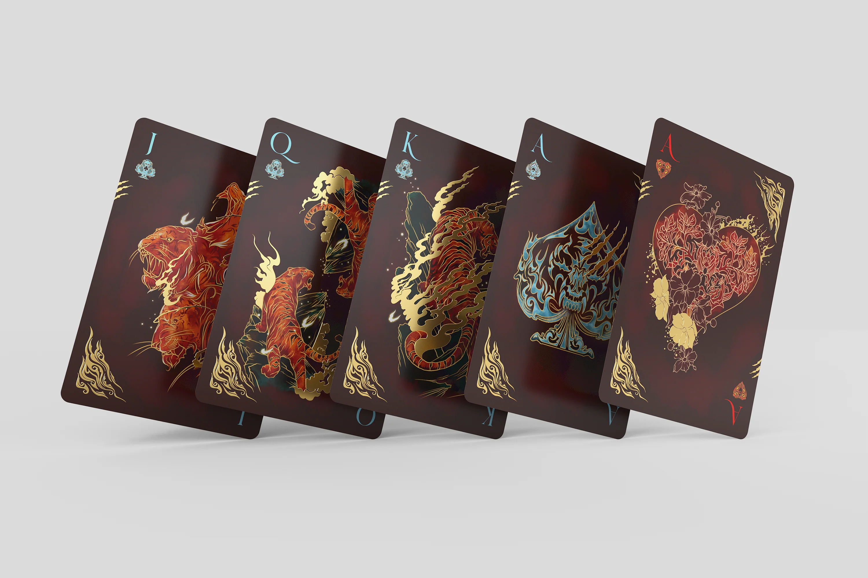 Imprisoned Tiger Playing Card Gift Set - Image 18