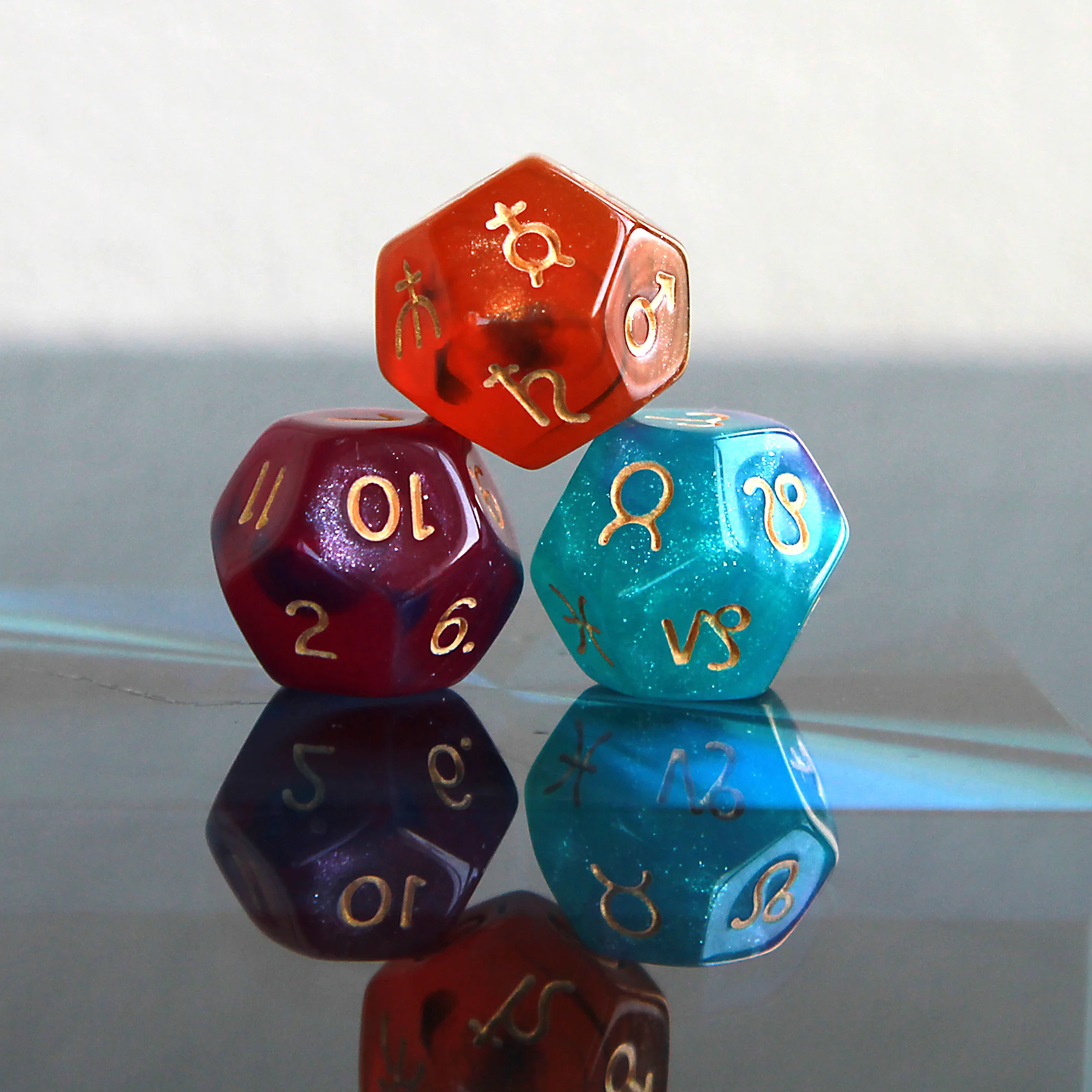 Meteodice Galaxy-Themed D12 Astrology Dice - Image 4