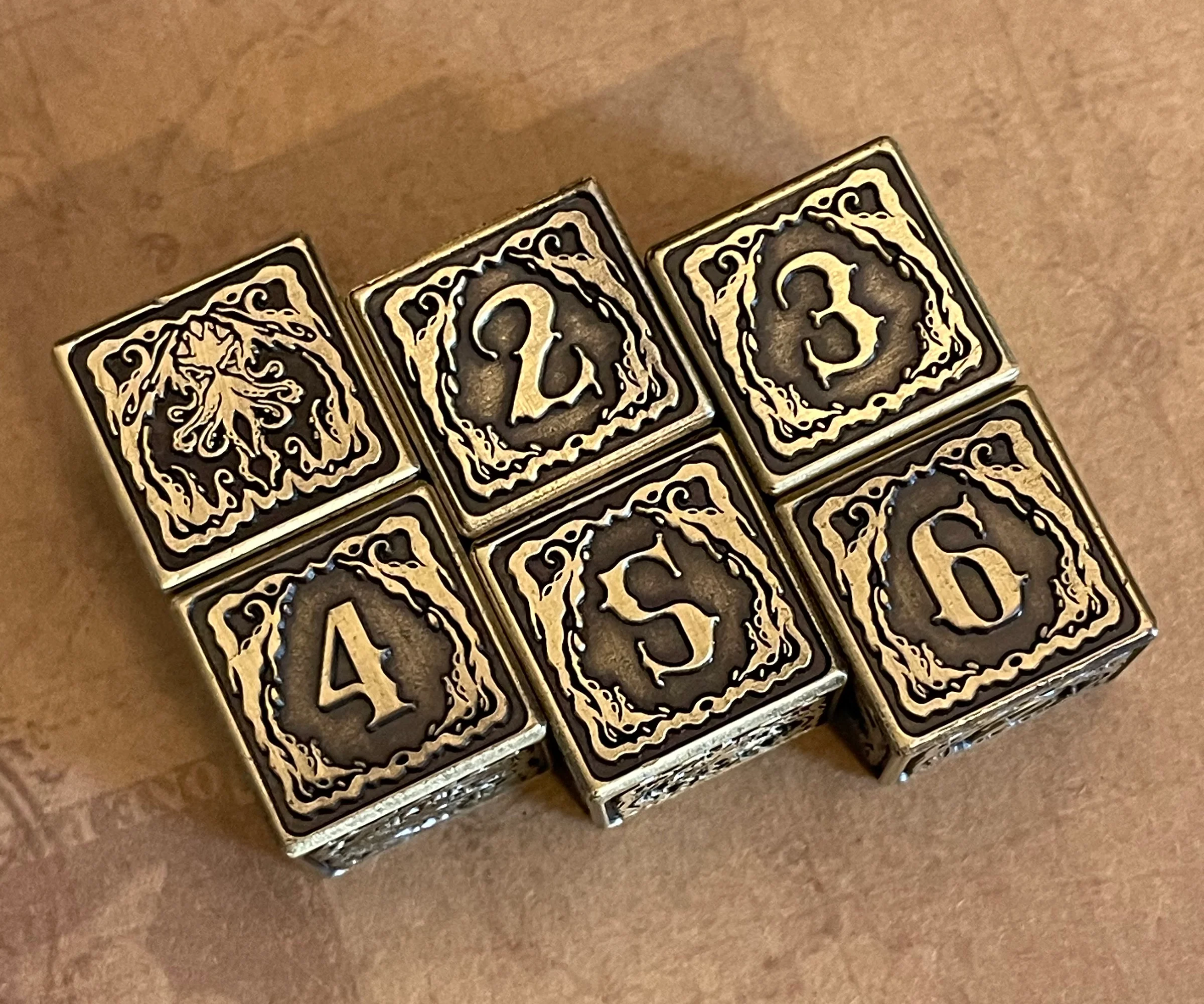 Shining Hexahedron Cthulhu D6 Metal Dice - Image 4