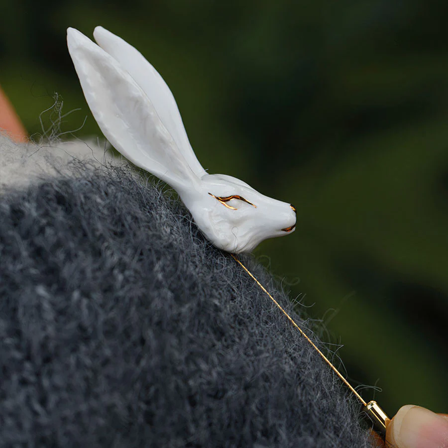 YIHE Ceramic Brooches "White Fox" - Image 2