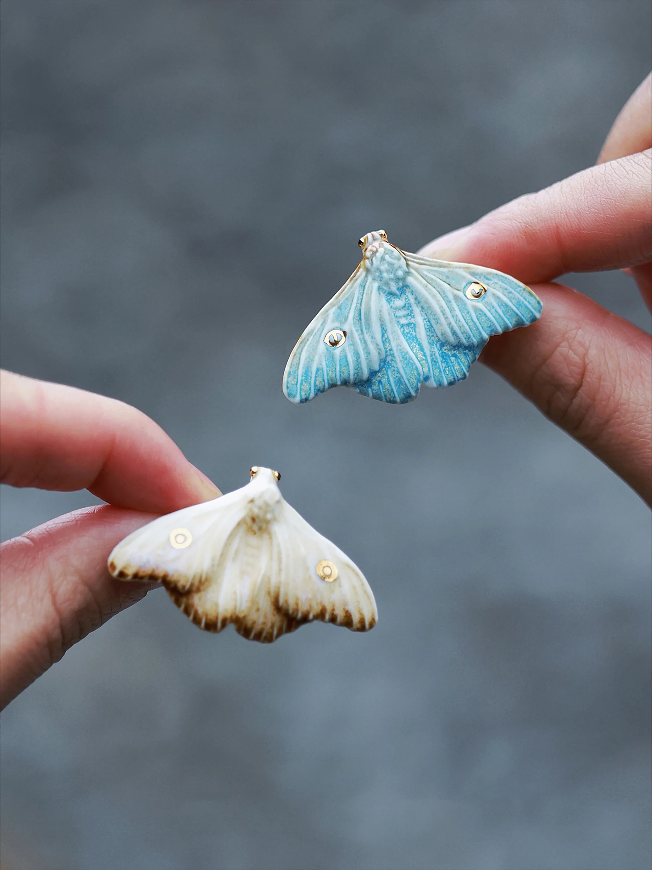 YIHE Ceramic Jewelry "Moth of Ash and Frost" - Image 4